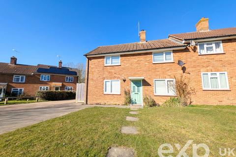 3 bedroom semi-detached house for sale, The Meadows, Ashford TN27