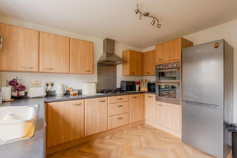 2 bedroom coach house for sale, Saxon Close, Crediton, EX17