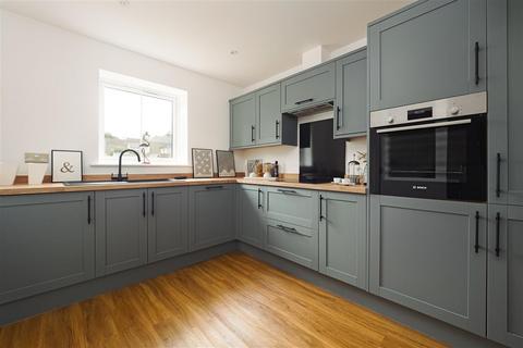 undefined, Kearsney Avenue, Kearsney, Dover