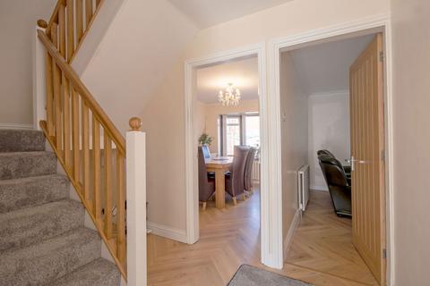 5 bedroom detached house for sale, Myring Drive, Sutton Coldfield, B75 7RZ