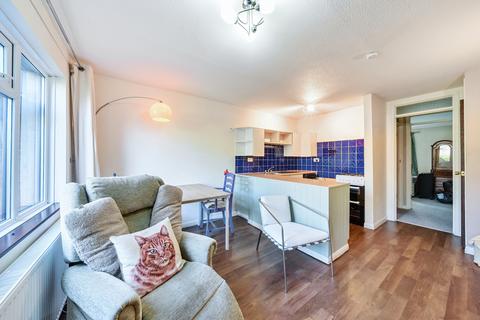 124 Peerless Drive, Harefield, Uxbridge, UB9 6JQ