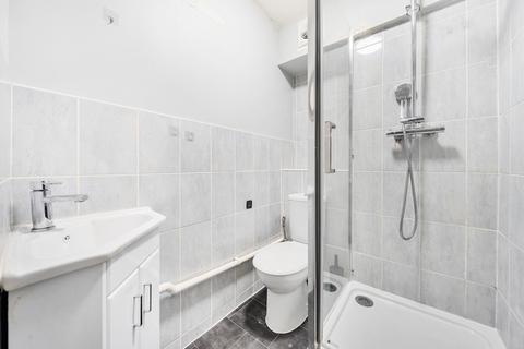 124 Peerless Drive, Harefield, Uxbridge, UB9 6JQ