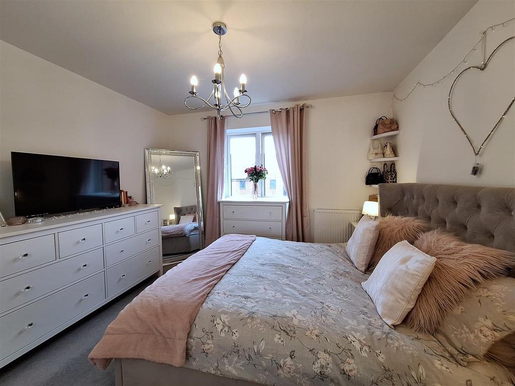 Bedroom.jpg