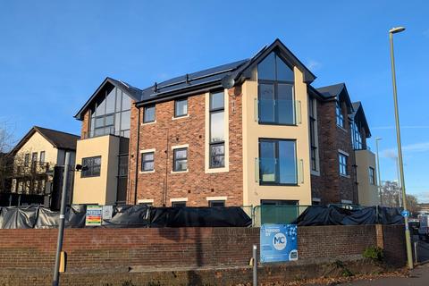 undefined, Leigh Road   Eastleigh   UNFURNISHED