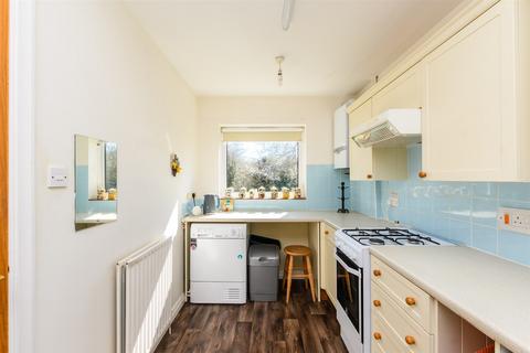 14 Lance Croft, New Ash Green, Longfield, DA3 8PP