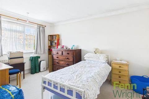40 Brooklands Road, Brantham, Manningtree, CO11 1RP