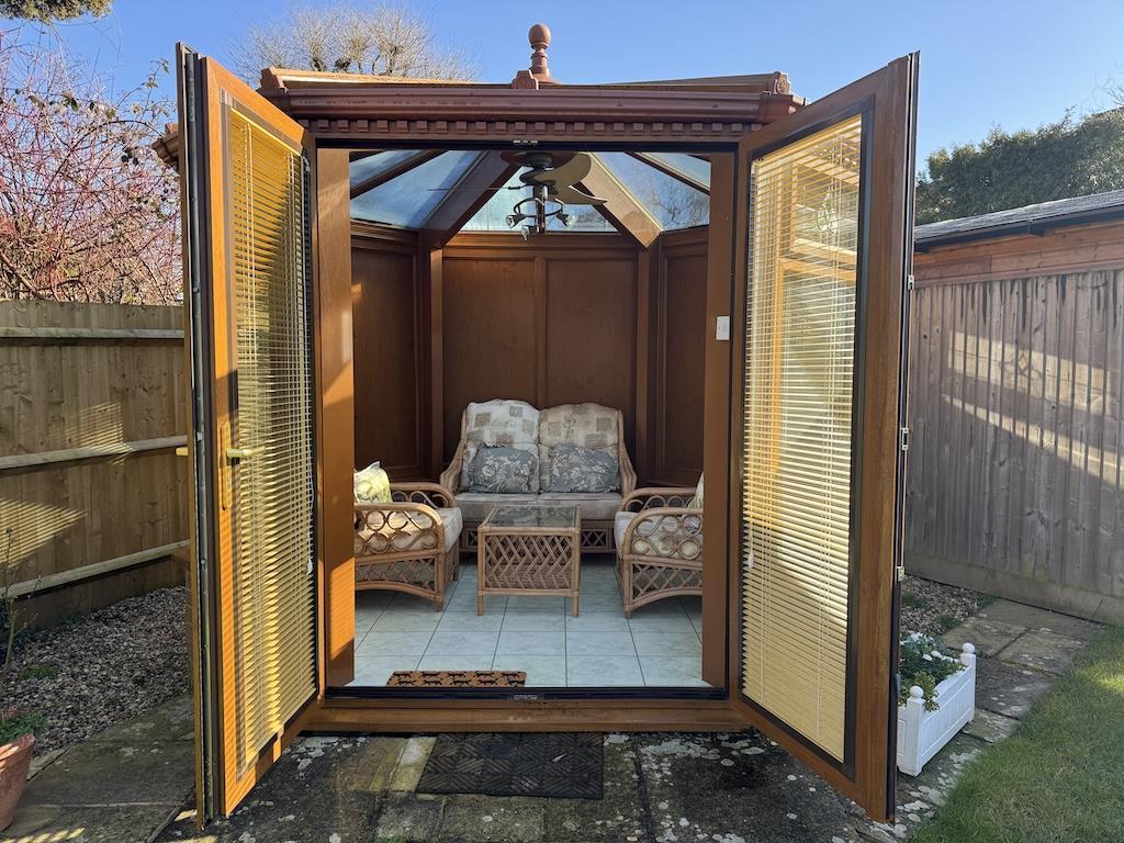 21 - Summer House.jpg