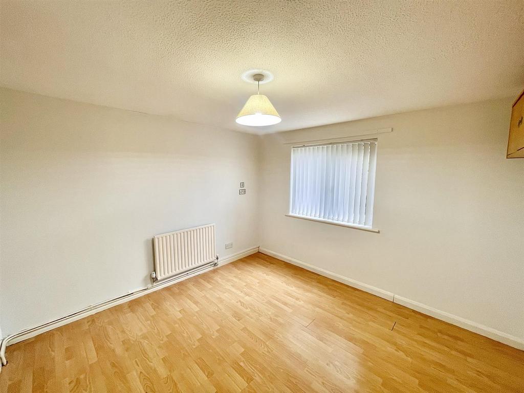 Bedroom 1.JPEG