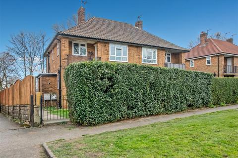 1 bedroom flat for sale, Armley Ridge Road, Armley, Leeds