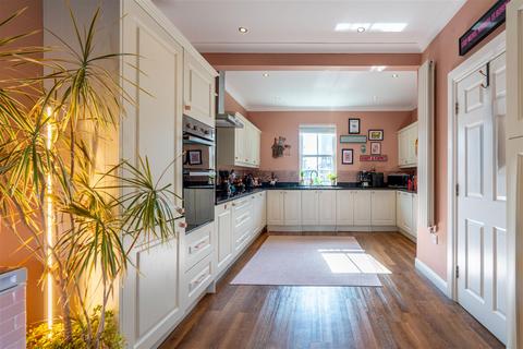 4 bedroom townhouse for sale, Warkworth Woods, Gosforth, NE3
