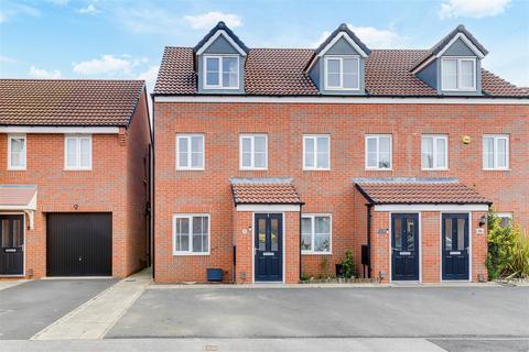 3 bedroom townhouse for sale