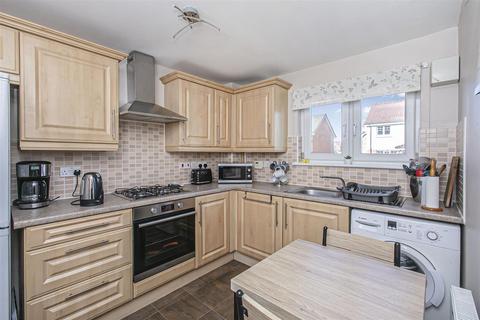 1 bedroom ground floor flat for sale, 3 Peasehill Fauld, Rosyth, KY11 2DQ