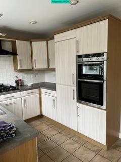 4 bedroom detached house to rent, Balmoral Drive, Methley, Leeds, LS26