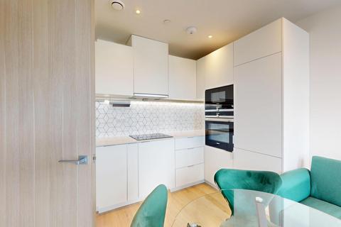 2 bedroom flat to rent, Beverley Way