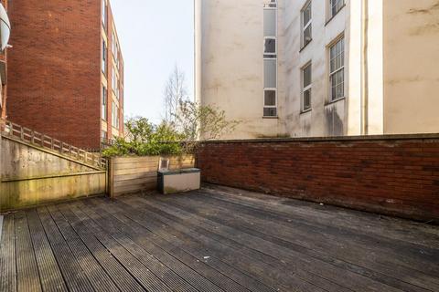 2 bedroom flat for sale, Armidale Place, Montpelier