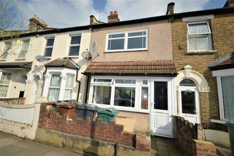 2 bedroom terraced house to rent, Cazenove Road, London, E17