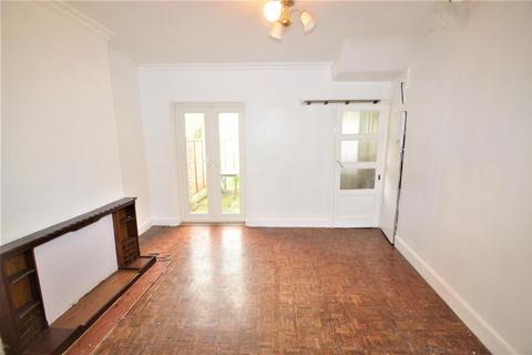2 bedroom terraced house to rent, Cazenove Road, London, E17