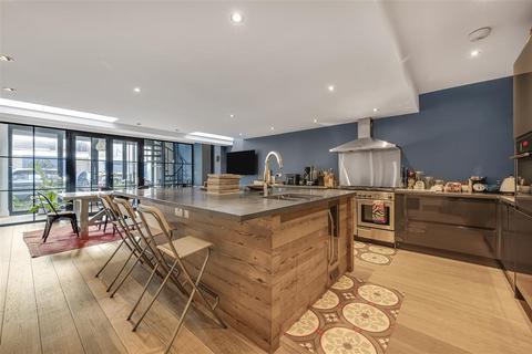 9 Cinnamon Row, London, SW11 3TW