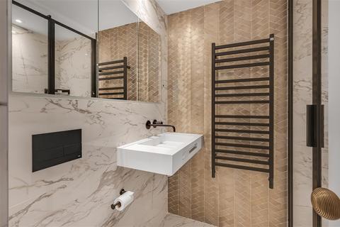 9 Cinnamon Row, London, SW11 3TW