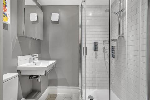 9 Cinnamon Row, London, SW11 3TW