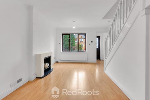 2 bedroom semi-detached house to rent, Edlington, South Yorkshire DN12