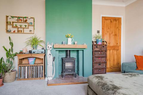 2 bedroom semi-detached bungalow for sale, Dell Road, Oulton Broad