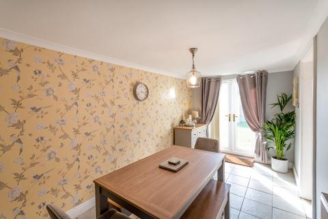 2 Ashlea, Misterton, Doncaster, DN10 4BG
