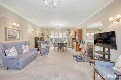 5 bedroom bungalow for sale, Church Road, Thorrington, CO7