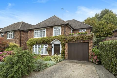4 bedroom detached house for sale, Summer Hill, Elstree, Hertfordshire, WD6