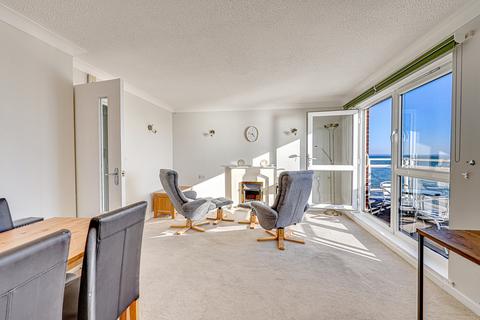 1 bedroom retirement property for sale, Holland Road, Westcliff-on-Sea, SS0