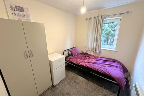 78 Braybourne Close, Uxbridge, UB8 1UJ