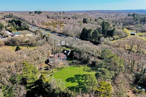 3 bedroom equestrian property for sale, Forest Corner, Ringwood, Hampshire, BH24