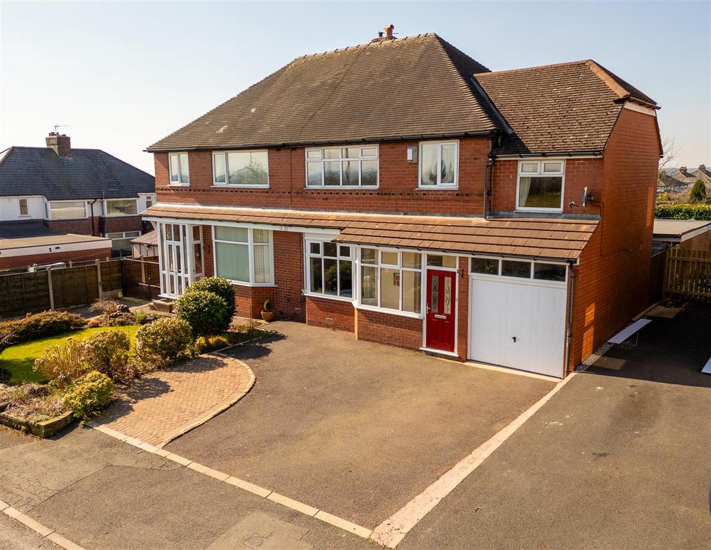 Front Garden and Driveway