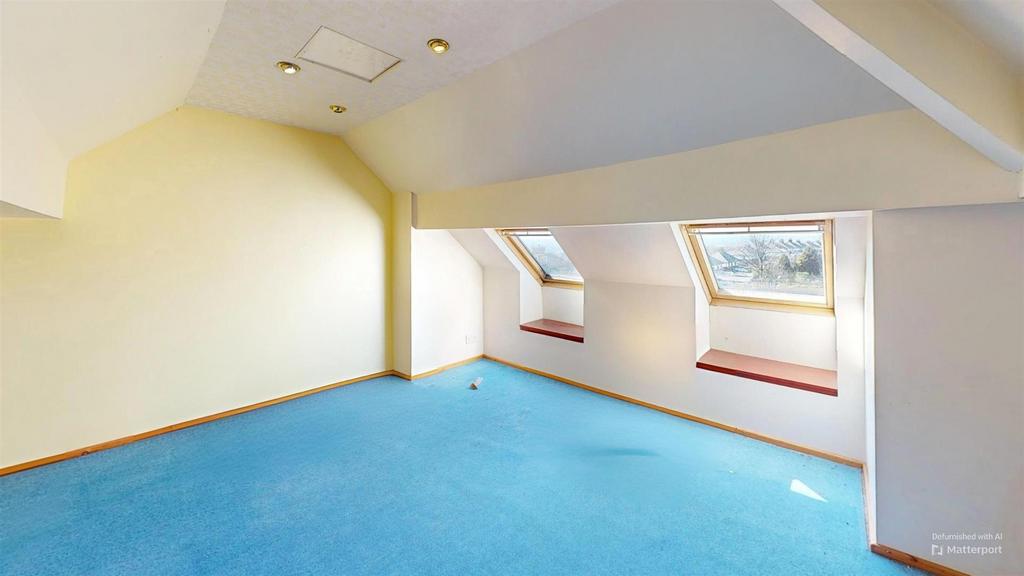 Loft-Photo-1-Defurnished.jpg