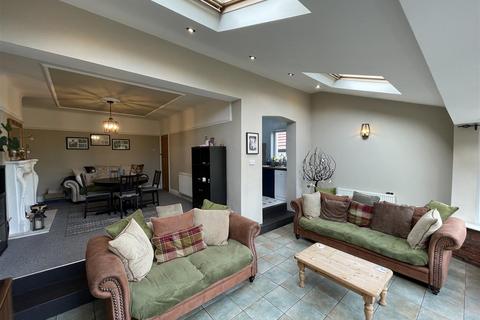 30 Barnston Road, Heswall, Wirral, CH60 2SU