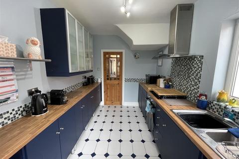 30 Barnston Road, Heswall, Wirral, CH60 2SU