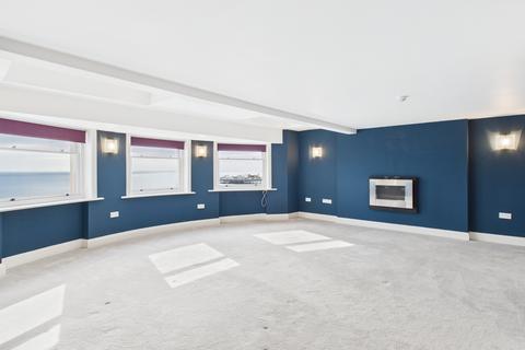2 bedroom flat for sale, Marine Parade, Brighton BN2