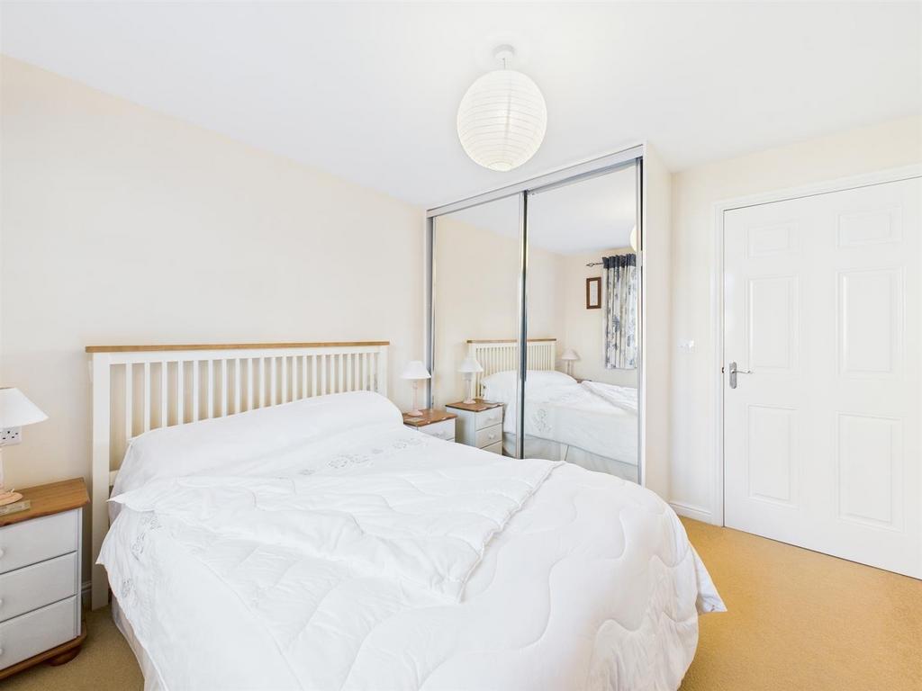 Bedroom: