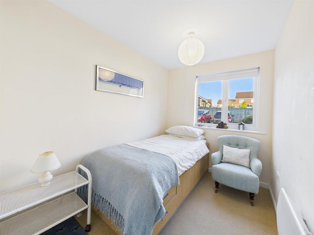 Bedroom: