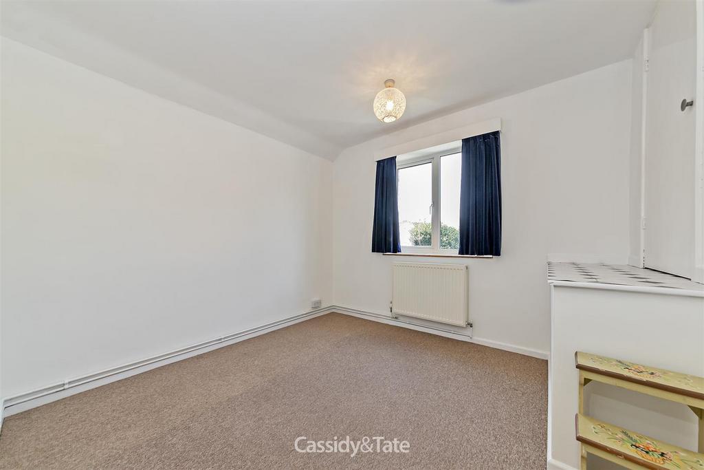 22 Ryecroft Court-12.jpg