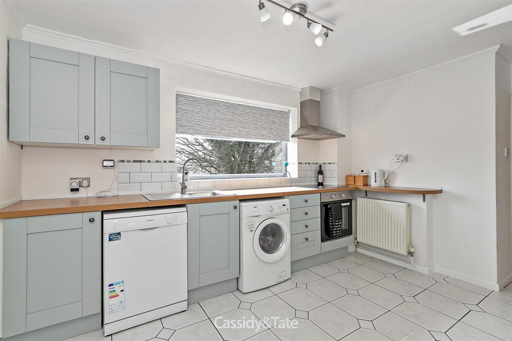 22 Ryecroft Court-18.jpg