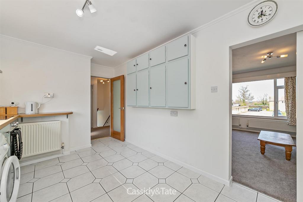 22 Ryecroft Court-19.jpg