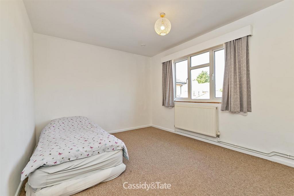 22 Ryecroft Court-9.jpg