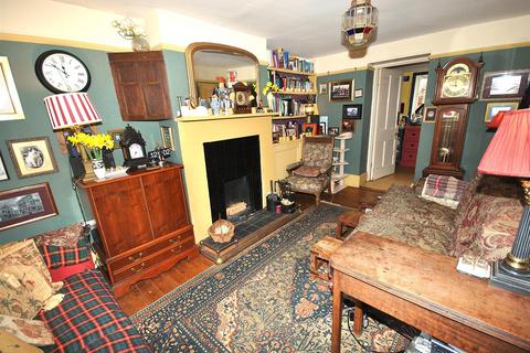 3 bedroom terraced house for sale, Coldstream Lane, Hardingstone, Northampton