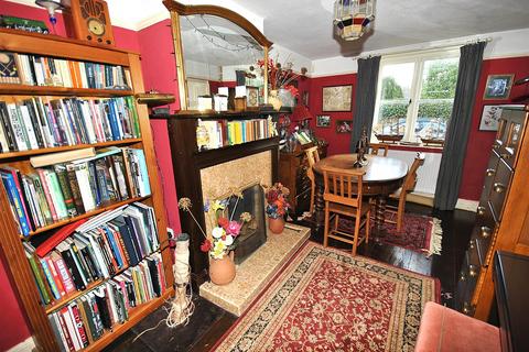 3 bedroom terraced house for sale, Coldstream Lane, Hardingstone, Northampton