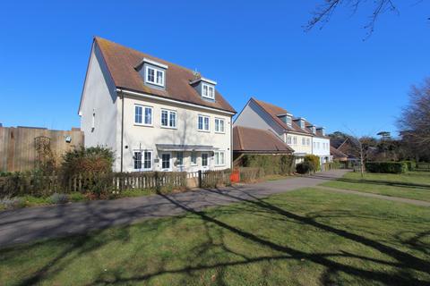 3 bedroom semi-detached house for sale, Beech Tree Avenue, Sholden Fields, CT14