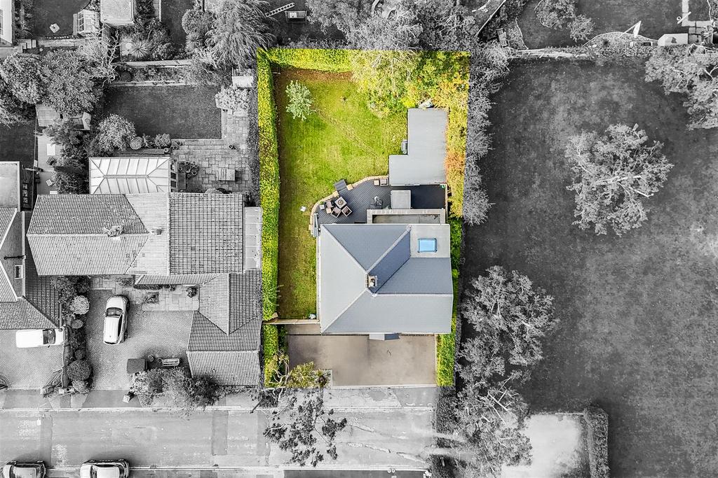 Dji 20251008123500 0602 d dji 20251008123501 0606