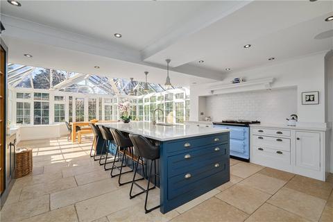 2 Ancaster View, Leeds, LS16 5HR