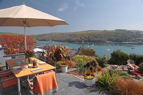 14 Daglands Road, Fowey, PL23 1JL