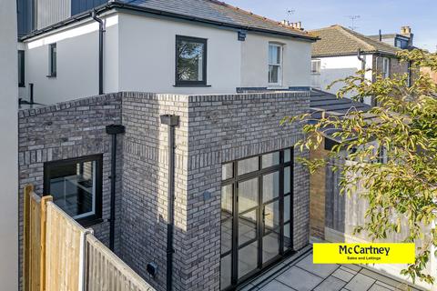 undefined, Manor Road , Chelmsford , CM2 0ER